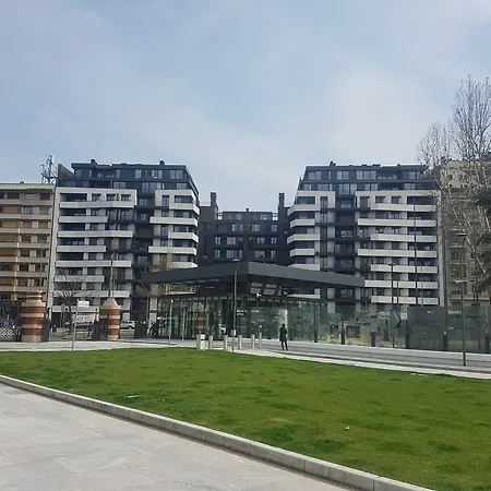 Viale Severino Boezio 20 Apartment